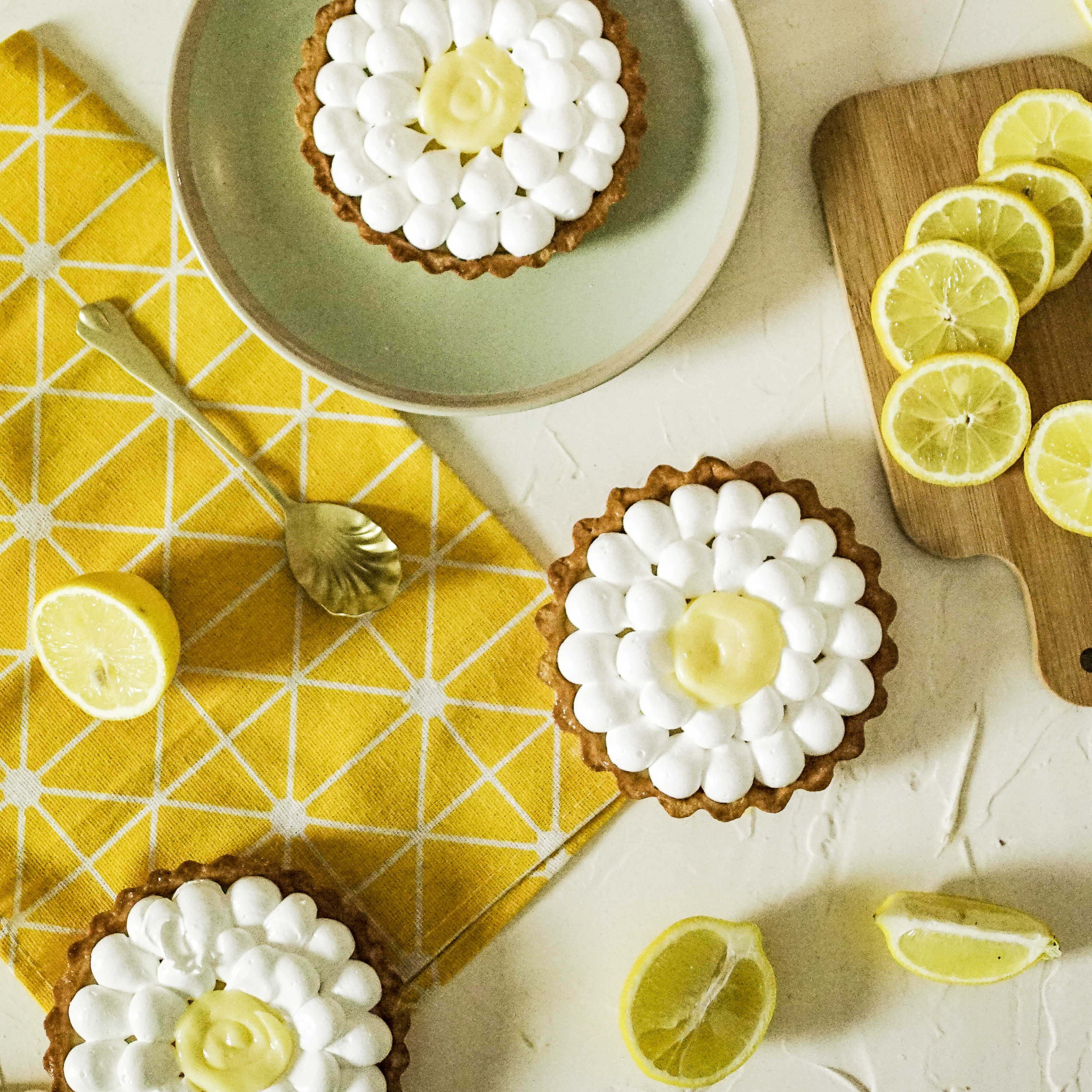 Tartes au citron réalisées lors d'un cours de pâtisserie à domicile à Montréal